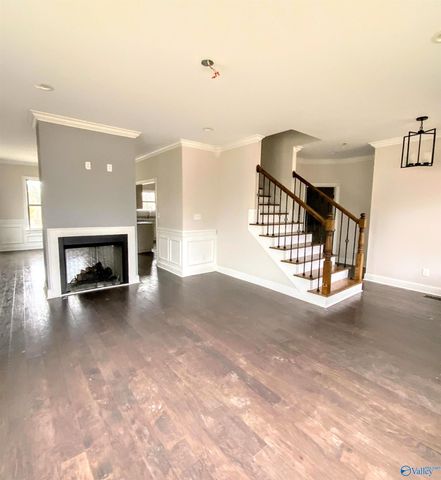 425 Cloverleaf Drive, Athens, AL 35611