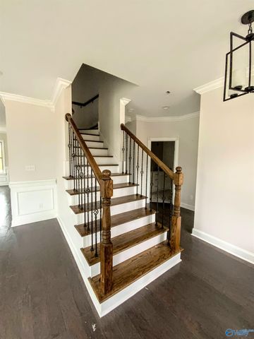 425 Cloverleaf Drive, Athens, AL 35611