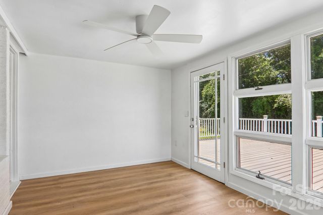 1153 Airport Road, Flat Rock, NC 28731