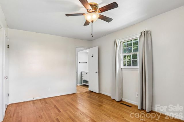 1153 Airport Road, Flat Rock, NC 28731