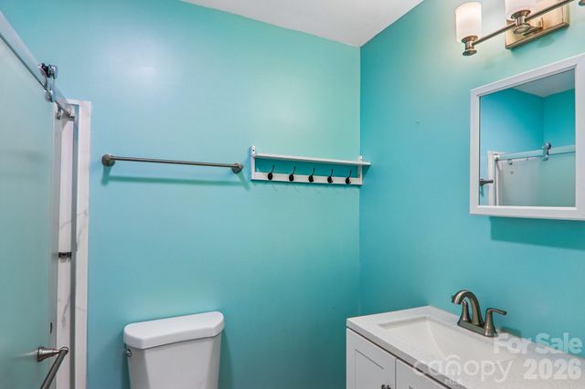 1153 Airport Road, Flat Rock, NC 28731