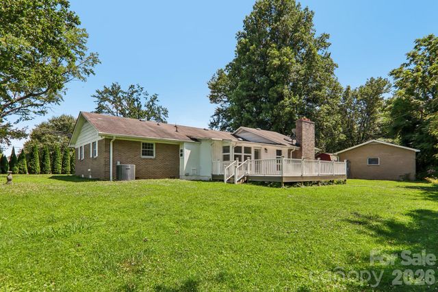 1153 Airport Road, Flat Rock, NC 28731