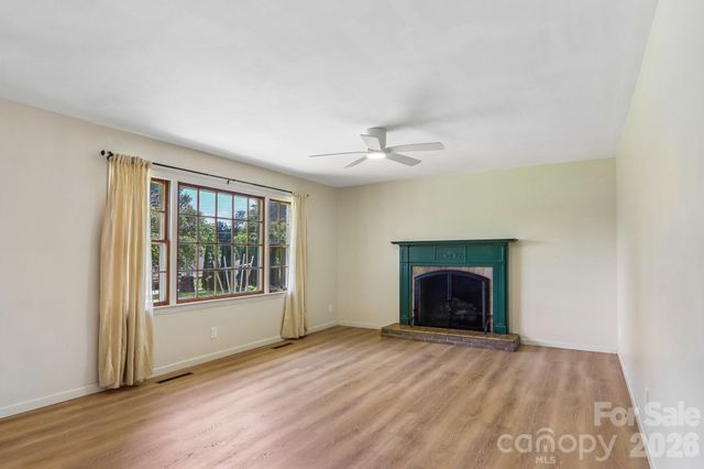 1153 Airport Road, Flat Rock, NC 28731