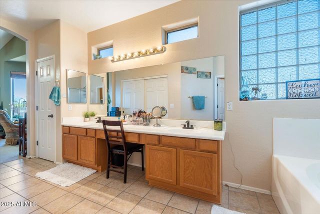 838 E NOLAN Place, Chandler, AZ 85249