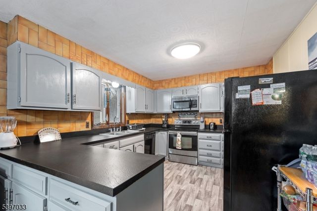 43 Meyers Rd, Sandyston Twp., NJ 07827