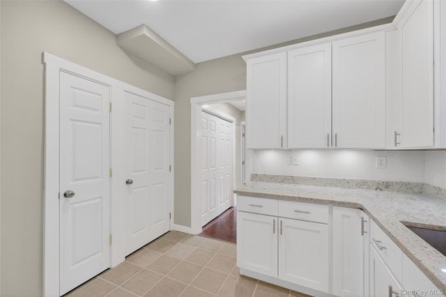 13 Poplar Street, Newburgh, NY 12550