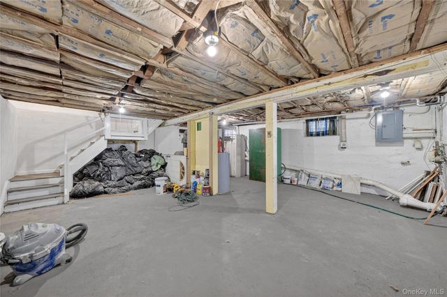 13 Poplar Street, Newburgh, NY 12550