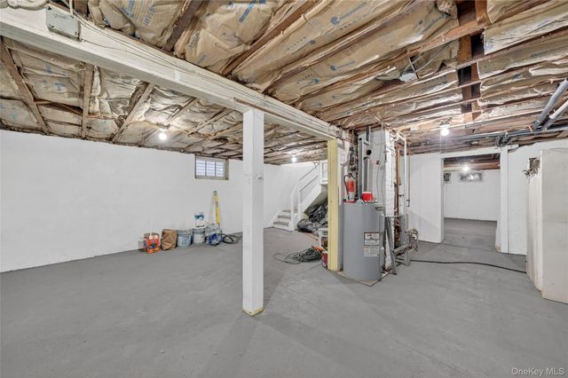 13 Poplar Street, Newburgh, NY 12550