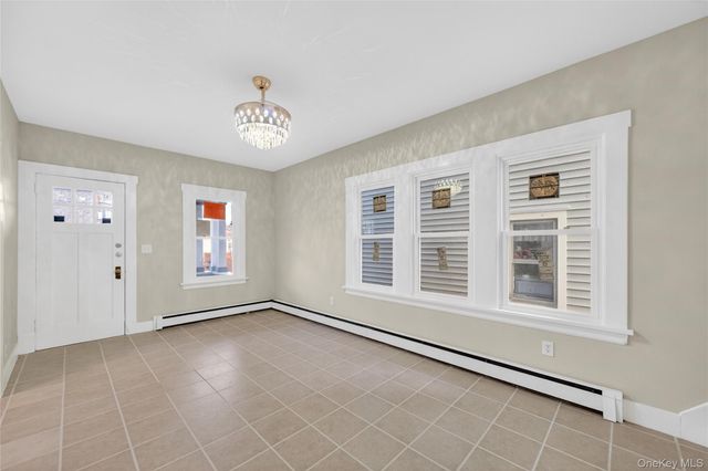 13 Poplar Street, Newburgh, NY 12550