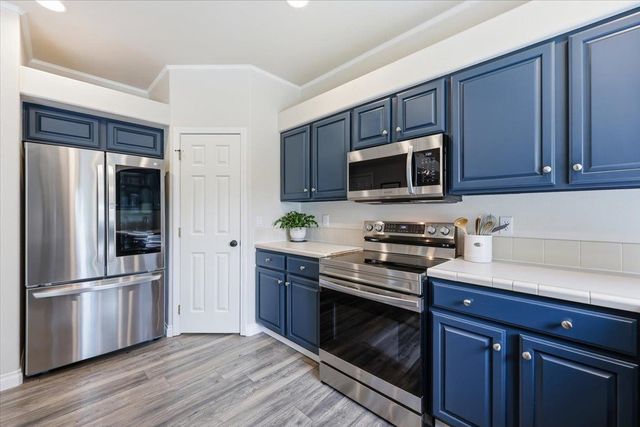 8704 E Parkside Ln, Spokane, WA 99217