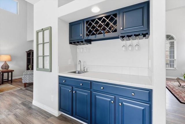 8704 E Parkside Ln, Spokane, WA 99217