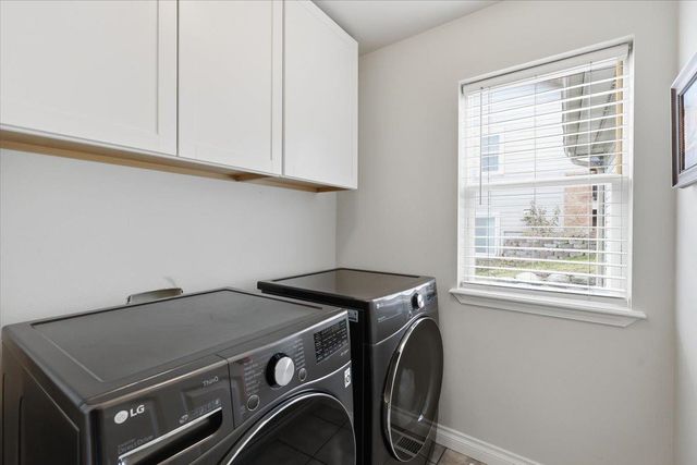 8704 E Parkside Ln, Spokane, WA 99217