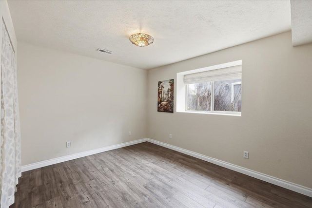 8704 E Parkside Ln, Spokane, WA 99217