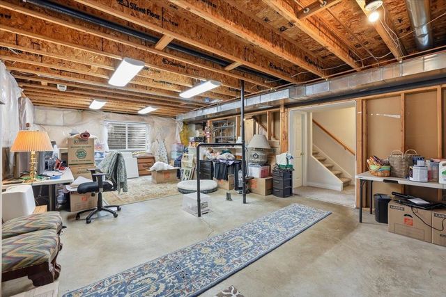 8704 E Parkside Ln, Spokane, WA 99217