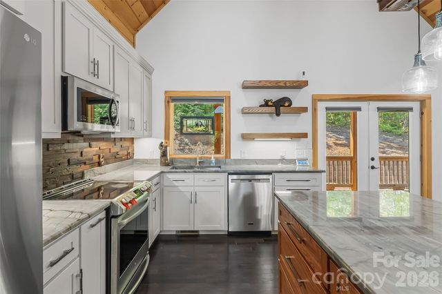 265 Grandview Peaks Drive, Nebo, NC 28761