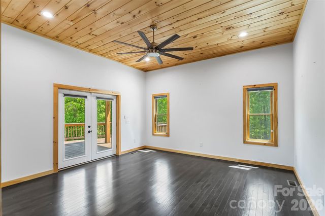 265 Grandview Peaks Drive, Nebo, NC 28761