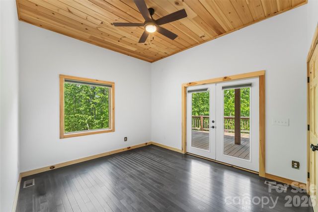 265 Grandview Peaks Drive, Nebo, NC 28761