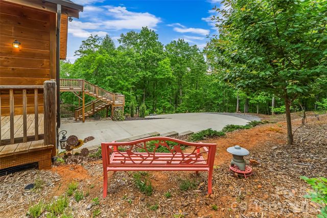 265 Grandview Peaks Drive, Nebo, NC 28761