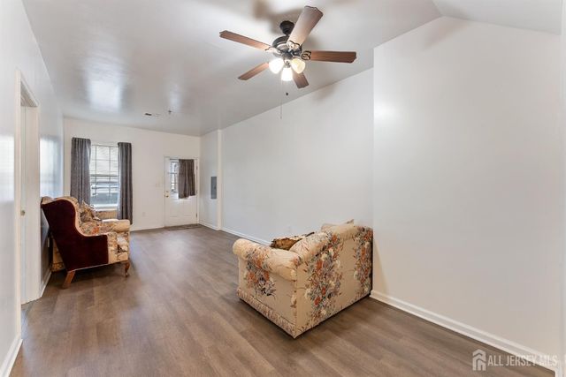 128 Remsen Avenue A, New Brunswick, NJ 08901