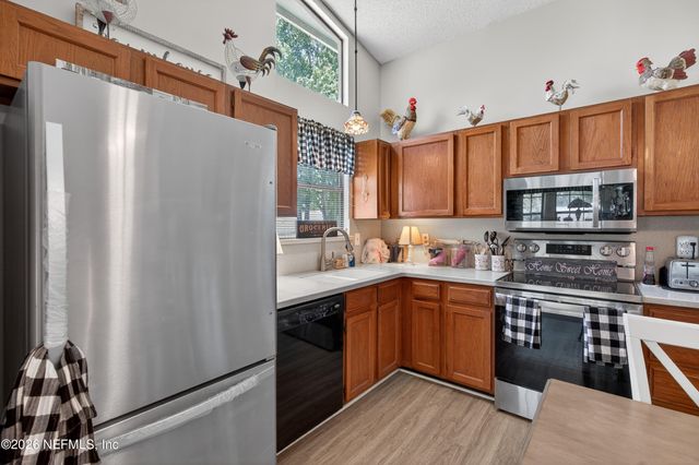 8446 ALLWINE Court, Jacksonville, FL 32244