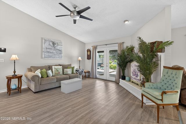 8446 ALLWINE Court, Jacksonville, FL 32244