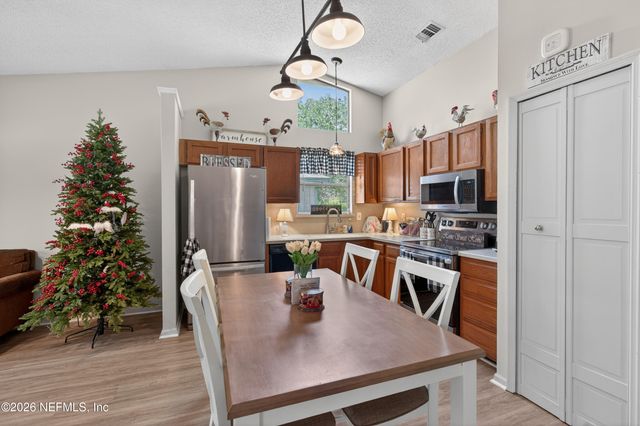8446 ALLWINE Court, Jacksonville, FL 32244