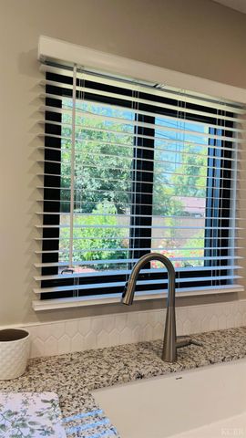 4842 E Simpson Avenue, Fresno, CA 93703