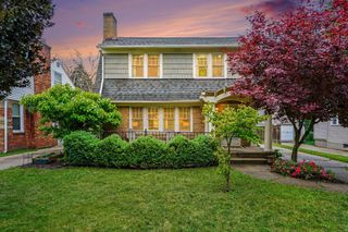 2729 Oakwood Avenue Ne, City Of Grand Rapids, MI 49505