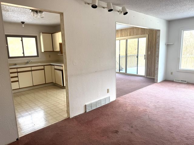 10755 Nyberg Avenue S, Hastings, MN 55033