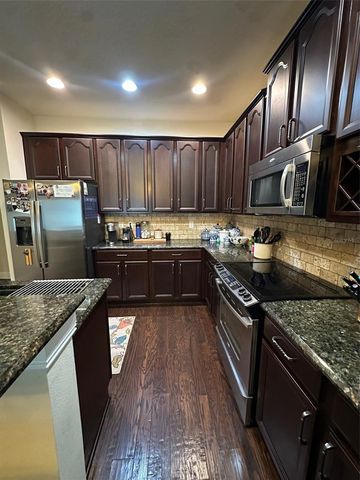 7704 S DESOTO STREET, Tampa, FL 33616