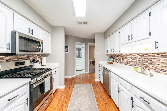 986 SE 57TH AVENUE, Ocala, FL 34480