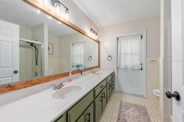 986 SE 57TH AVENUE, Ocala, FL 34480