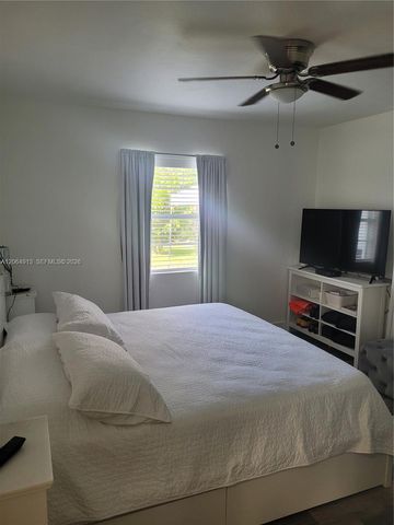 14280 NE 11th Ave, North Miami, FL 33161
