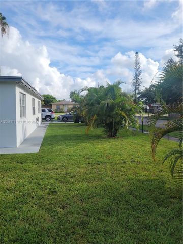 14280 NE 11th Ave, North Miami, FL 33161