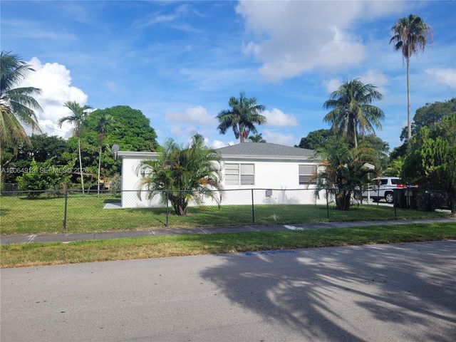 14280 NE 11th Ave, North Miami, FL 33161