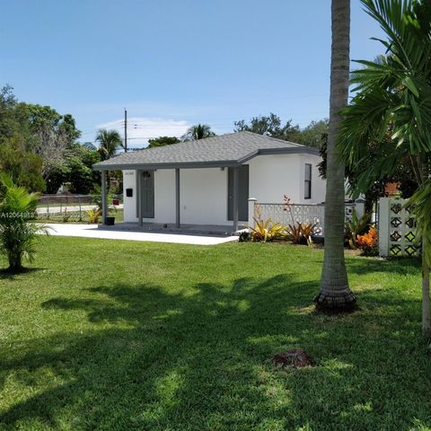 14280 NE 11th Ave, North Miami, FL 33161