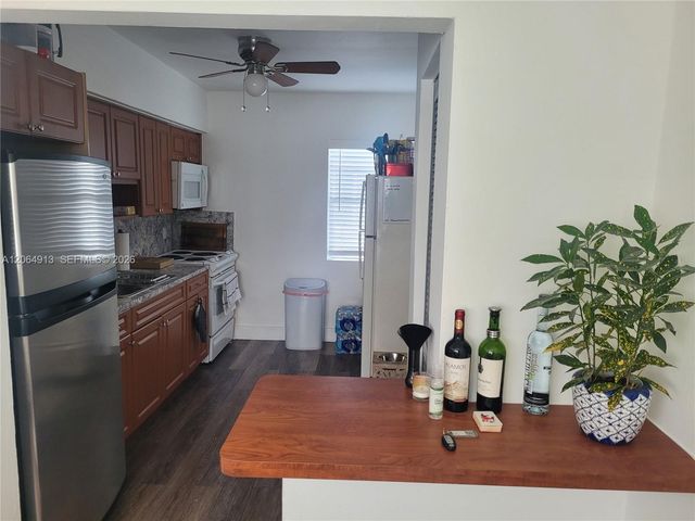 14280 NE 11th Ave, North Miami, FL 33161