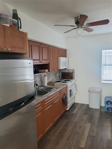 14280 NE 11th Ave, North Miami, FL 33161