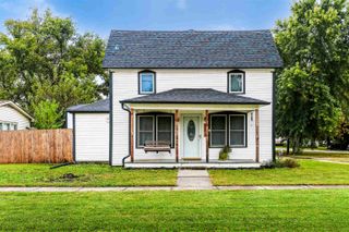 304 S Willow, Douglass, KS 67039