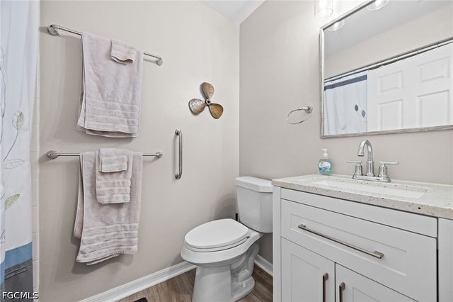 2021 Embarcadero WAY, North Fort Myers, FL 33917
