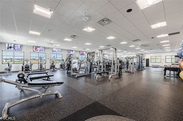 2021 Embarcadero WAY, North Fort Myers, FL 33917
