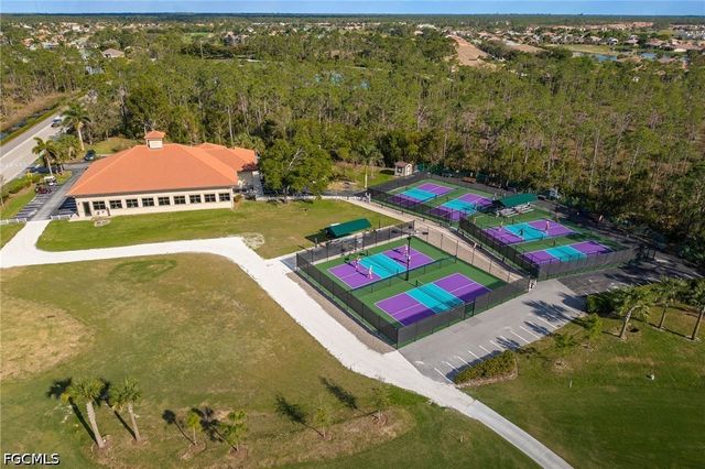 2021 Embarcadero WAY, North Fort Myers, FL 33917