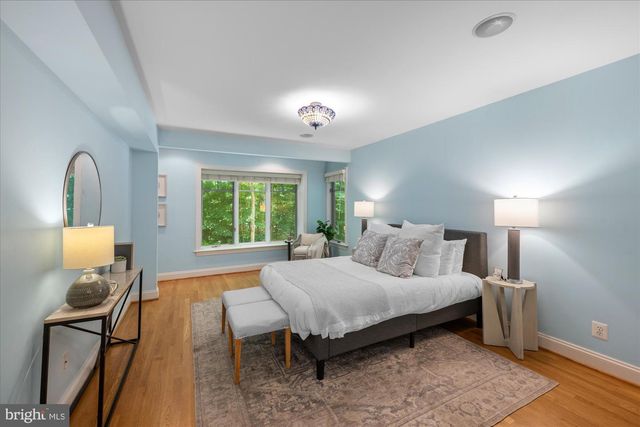 9328 GARDEN CT, Potomac, MD 20854