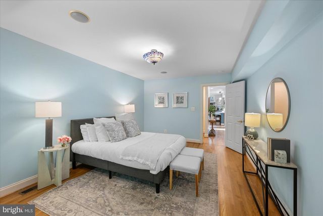 9328 GARDEN CT, Potomac, MD 20854