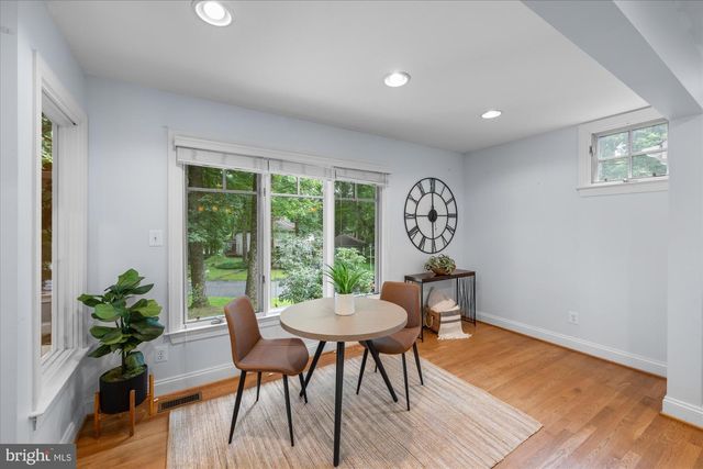 9328 GARDEN CT, Potomac, MD 20854