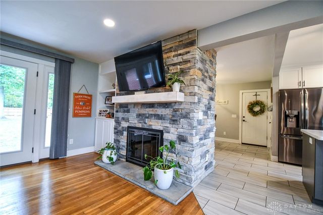 7821 Lois Circle, Miami Twp, OH 45459