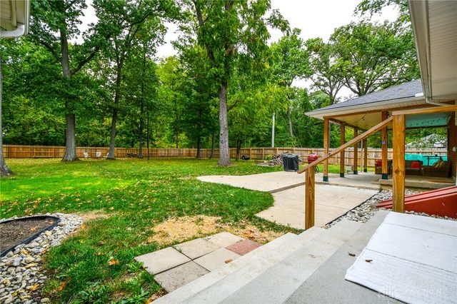 7821 Lois Circle, Miami Twp, OH 45459