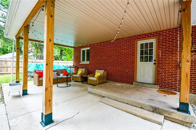 7821 Lois Circle, Miami Twp, OH 45459