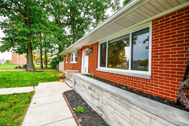 7821 Lois Circle, Miami Twp, OH 45459
