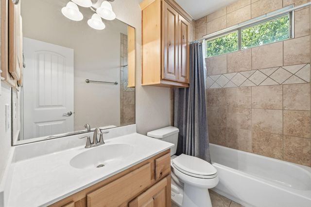 6708 Menchaca RD 4, Austin, TX 78745